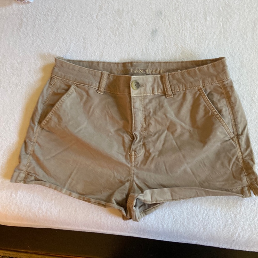 American Eagle super stretch shorts. Never worn